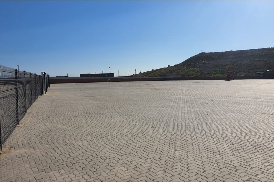 To Let commercial Property for Rent in Markman Industrial Eastern Cape